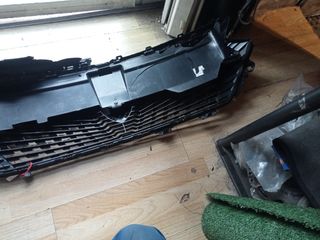Parrilla frontal Peugeot 2008