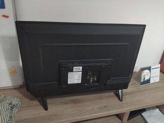 TV Philips 32" negra