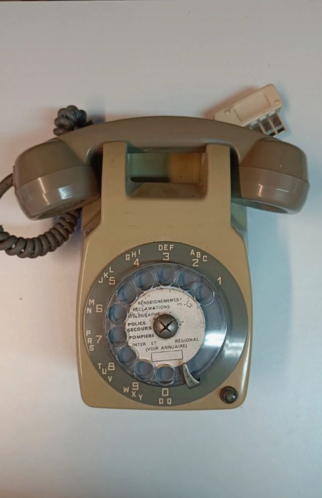 Teléfono de pared vintage Francia - años 70