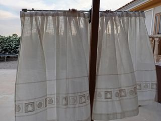 conjunto de dos cortinas con su barra