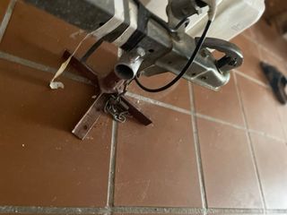 Remolque + máquina cavar