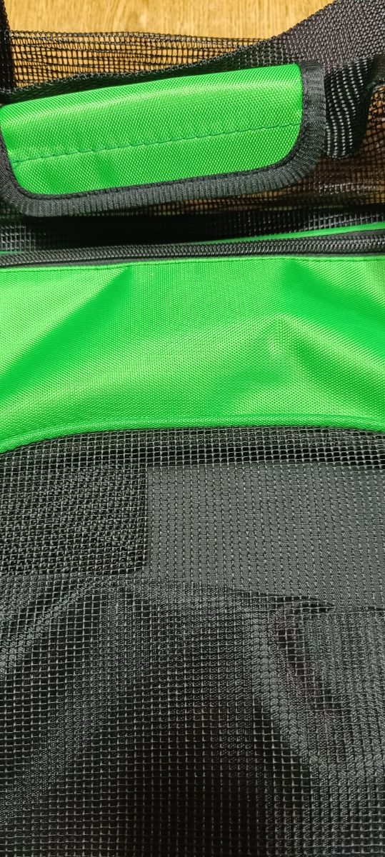 Trasportino Gatti Verde e nero, più vari accessori