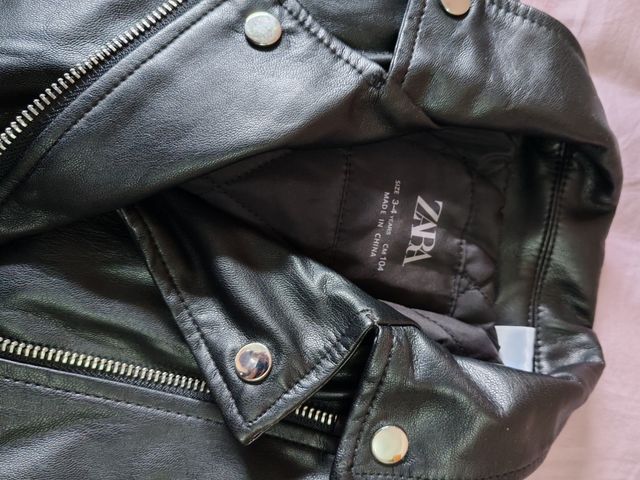 Chaqueta negra Zara niña