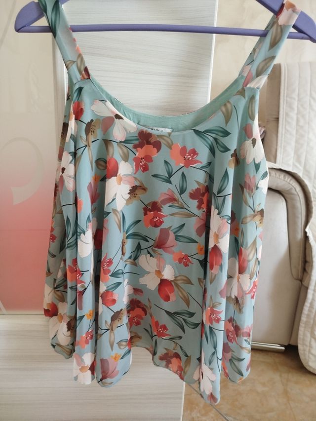 Top estivo floreale