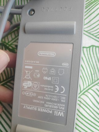 Fuente alimentación Nintendo Wii