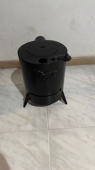 Stufa a legna antica - Metallo