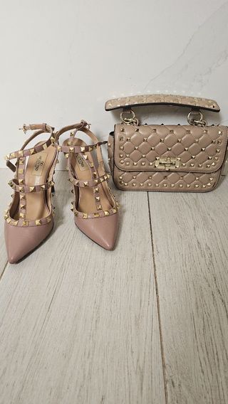 Valentino Rockstud bolso y zapatos