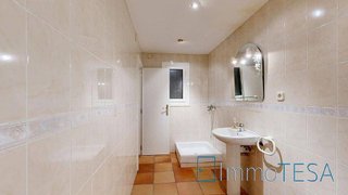 Local comercial en venta en Centre - Eixample – Can Llobet – Can Serra en Barbera del Vallès