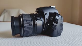 Nikon D60 + Objetivo 18-55mm