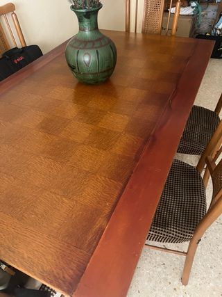 URGE VENDER 
Mesa comedor madera + 6 sillas