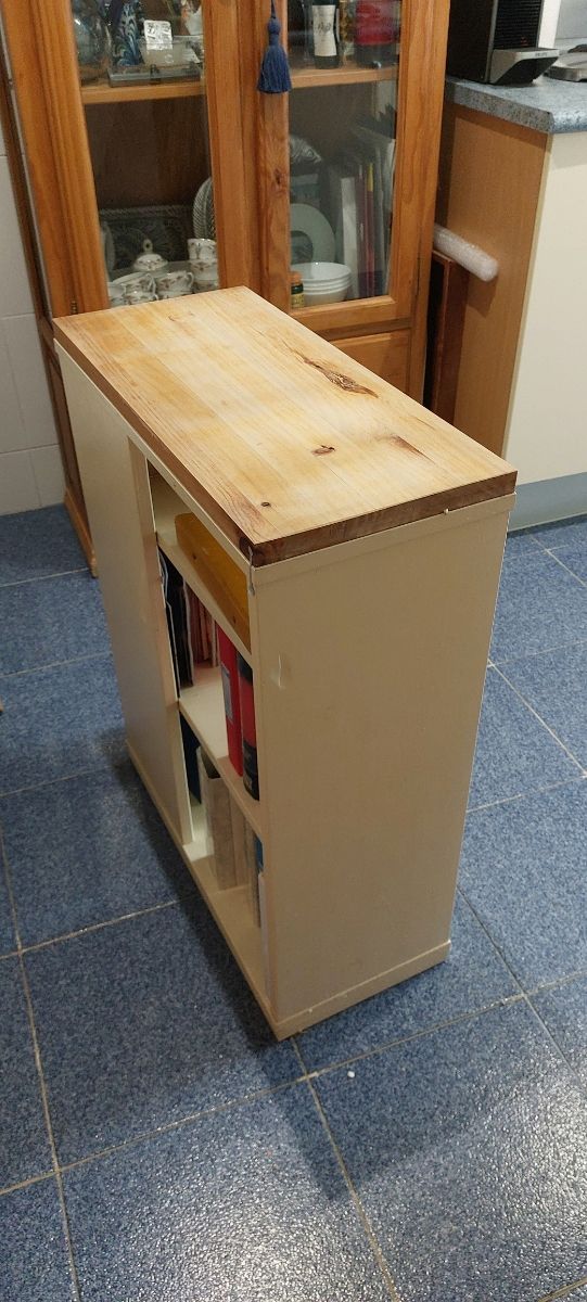 Estantería Ikea - Librero blanco y marrón