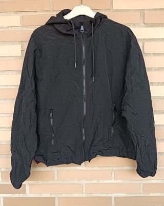 Chaqueta cortavientos negra Mujer Talla S oversize