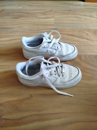 Nike Air Force 1 blancas - Niño