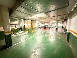 Garaje en venta en Centre en Sabadell