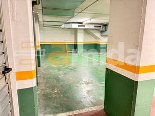 Garaje en venta en Centre en Sabadell