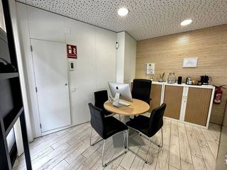 Garaje en venta en Centre en Sabadell