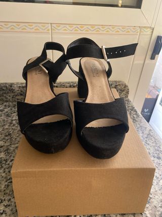 Sandalias plataforma BENINI negras - 37