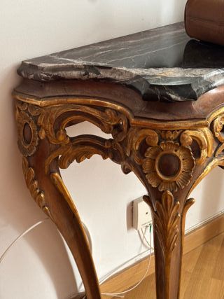 Consola antigua - Marmol