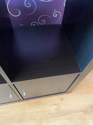 Estanteria IKEA con 2 puertas - Negra