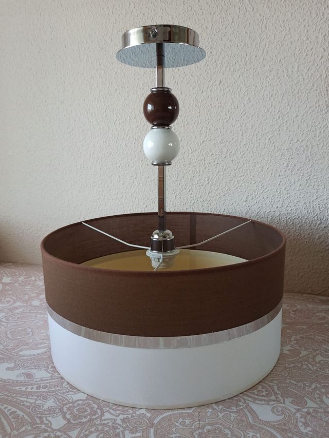 Lámpara techo moderna - marrón y blanco