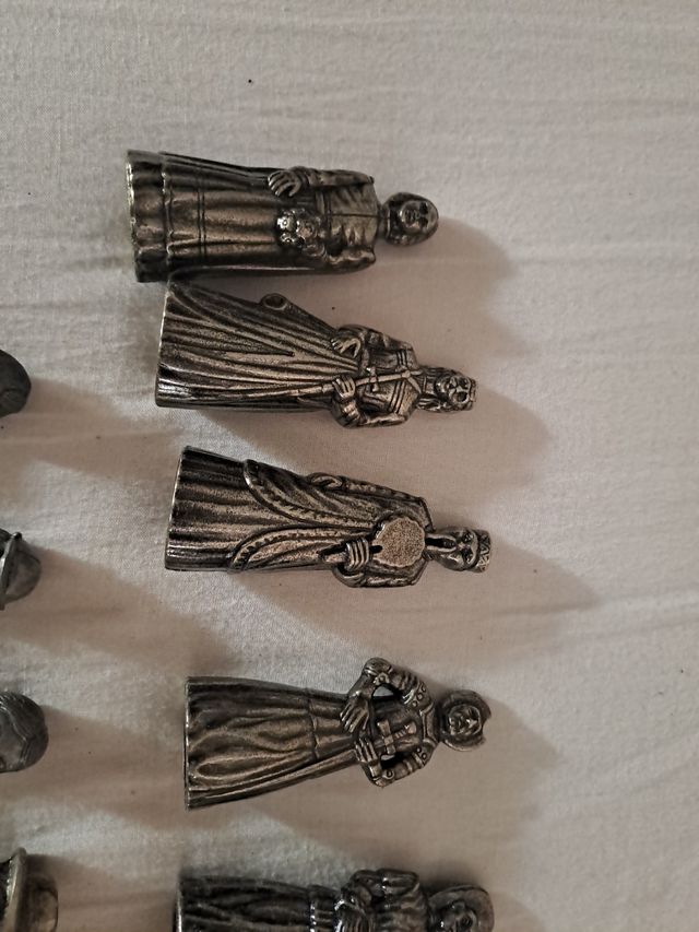 Figuras de Gigantes y Cabezudos