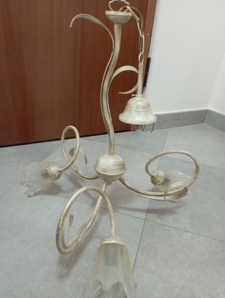 Lampadario stile shabby chic 3 luci