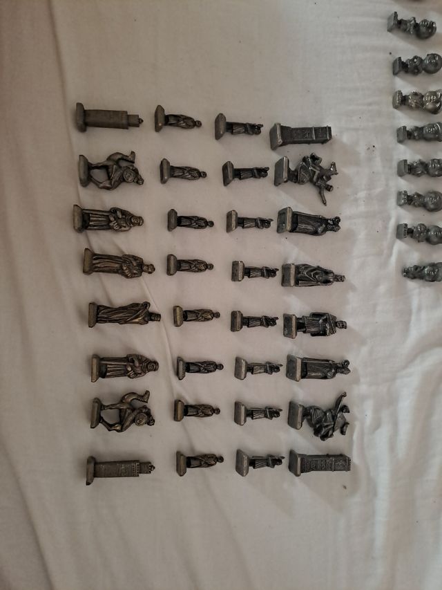 Ajedrez vintage metal 32 piezas
