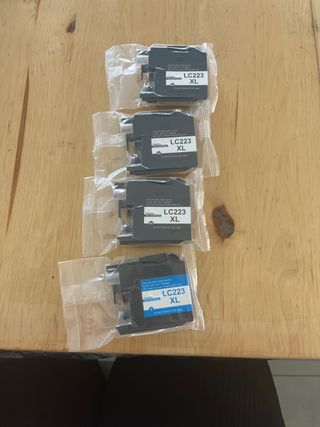 4 Cartuchos LC223XL | Tinta negra y cian

