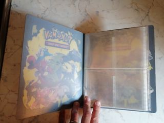 Mini Raccoglitore Pokémon – 112 Carte