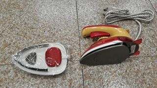 Plancha Viaje vapor DH 93.150