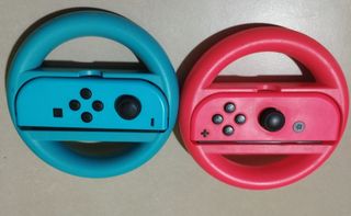Nintendo Switch con molti accessori (trattabile)