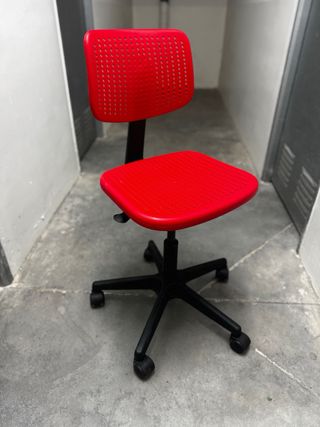 Silla escritorio roja niño