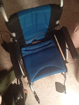 Silla ruedas eléctrica plegable