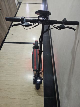 Patinete eléctrico LUX 10" 850W