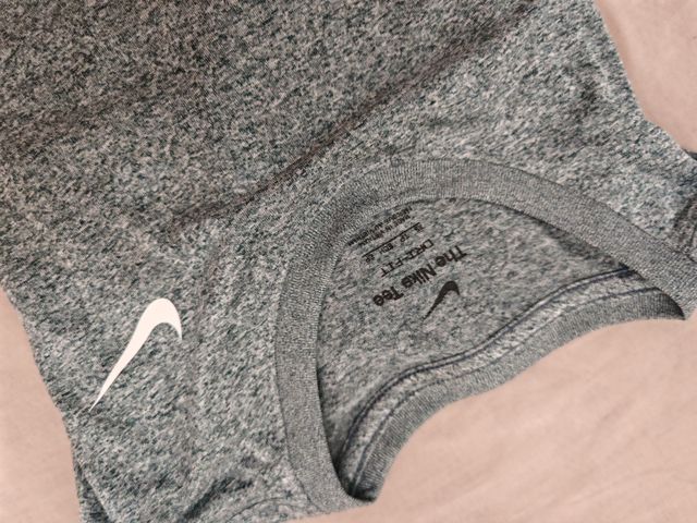 Camiseta Nike Mujer XS