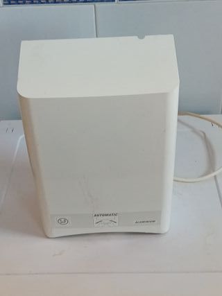 Secador manos automático