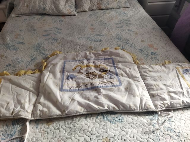 Edredón cuna conejitos  - amarillo y azul