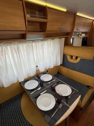 autocaravana 7 plazas con aire