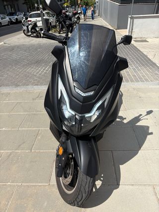 Scooter eléctrico Zeta Max 125 MUY CUIDADA