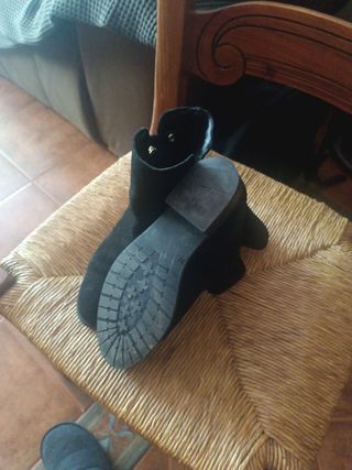 Botines ante negros mujer