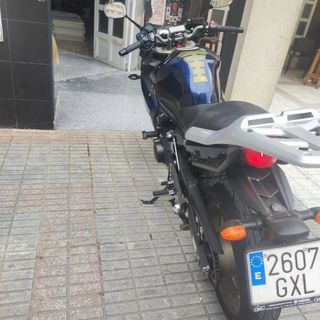 Yamaha Diversion 600 - Azul