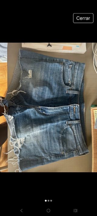 Shorts Levis - Vaqueros rotos