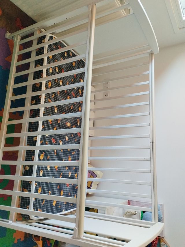 Cuna bebé blanca - madera