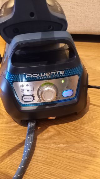 Centro de planchado Rowenta DG8960