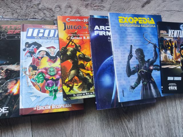 Colección Variada Libros y Juegos Rol (castellano)