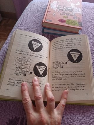 Hard Luck (Diary of a Wimpy Kid book 8)