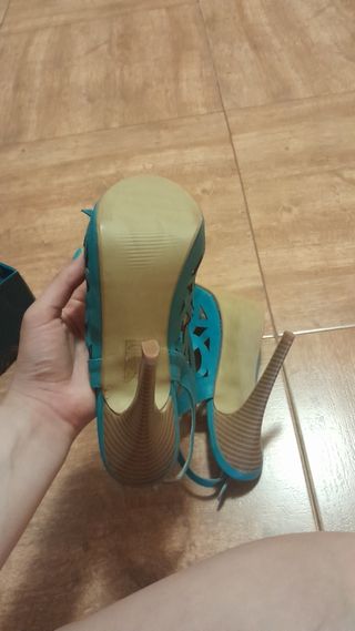 Zapatos tacón Clara's - turquesa