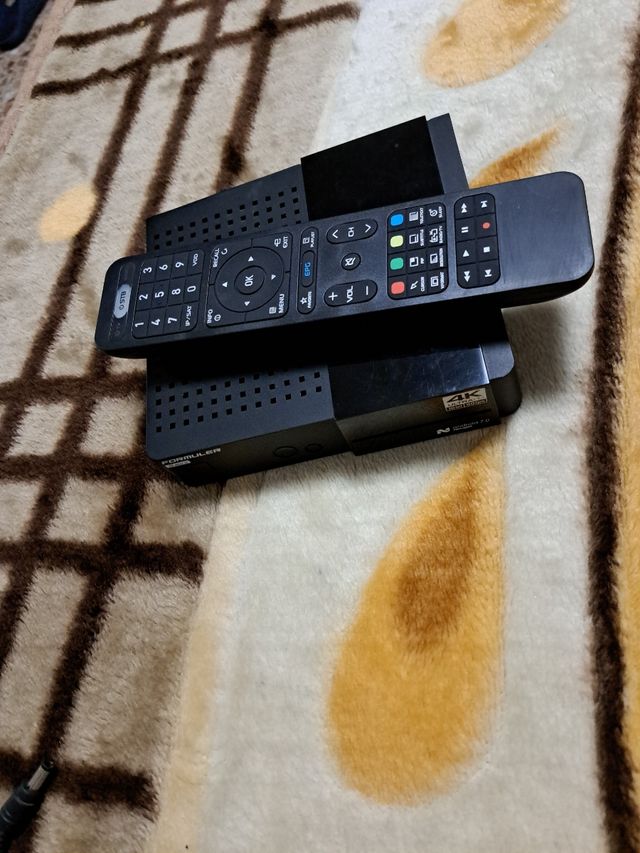 Receptor satélite Formuler S Mini 4K Android 7.0