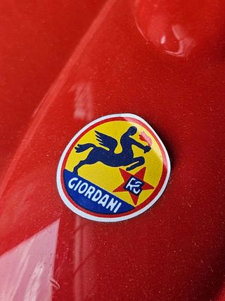 Macchina bimbi Giordani vintage rossa