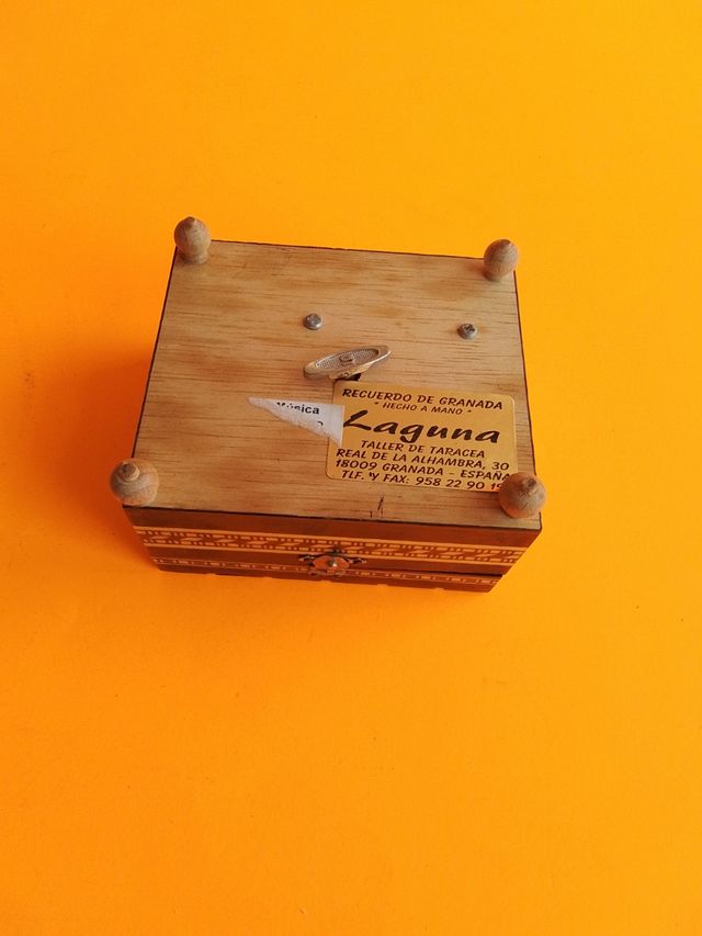 Cofanetto musicale Granada - Artigianato